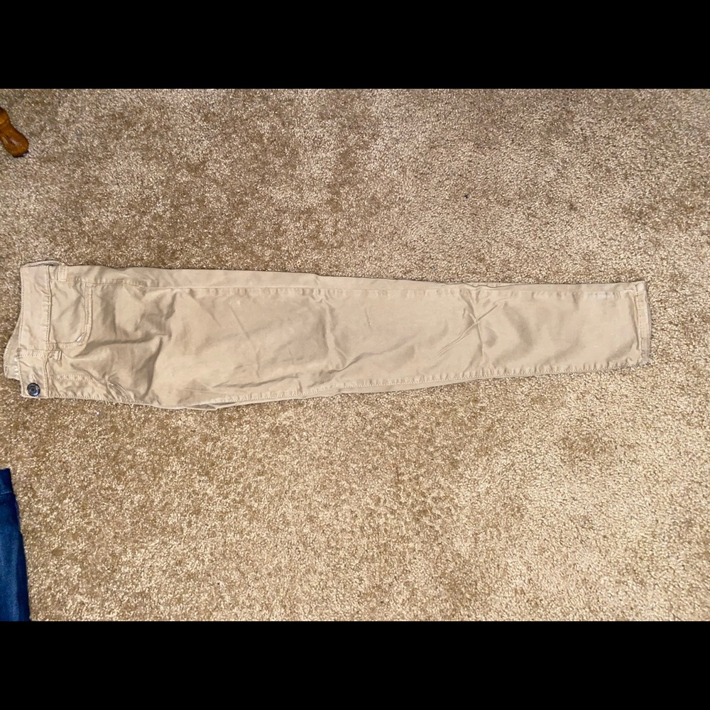 AE Khaki skinny jeans